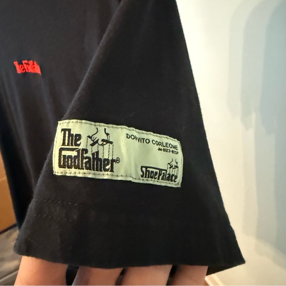 The Godfather Shoepalace Paramont Black Graphic T-Shirt Men's S - Picture 6 of 10